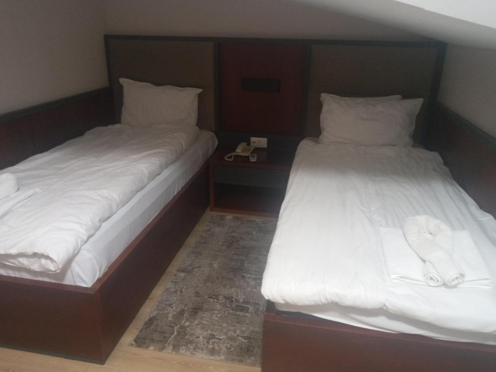 Hotel Oferta Prizren Kültér fotó